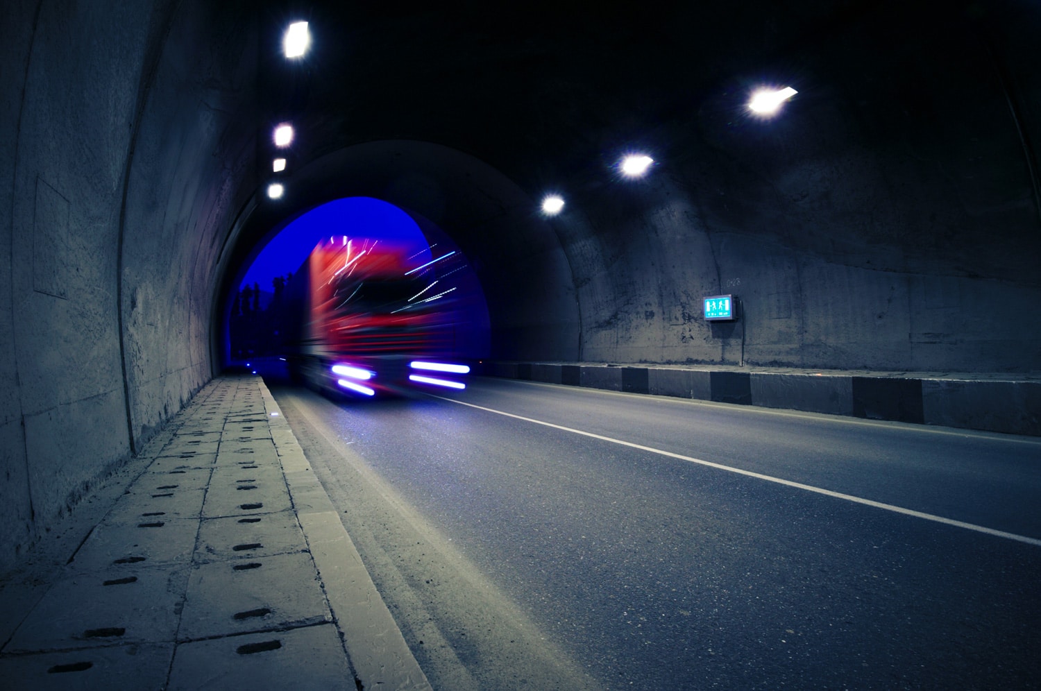 Water and frost ingress prevention in tunnels with Skumtech AS tunnel protection solutions